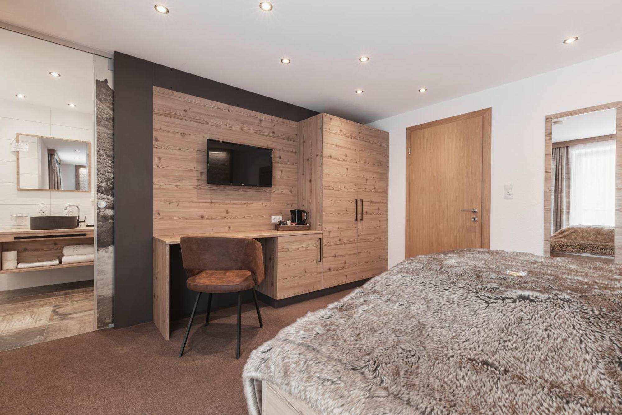 Birkheim Hotel Ischgl Ngoại thất bức ảnh